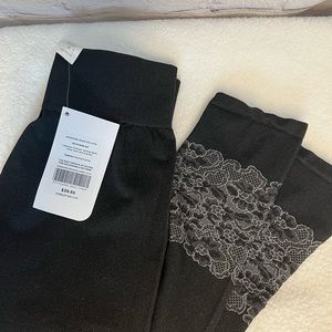 FABLETICS YOGA PANTS